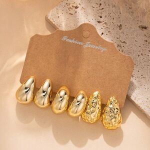 Gold Teardrop Earrings Set
